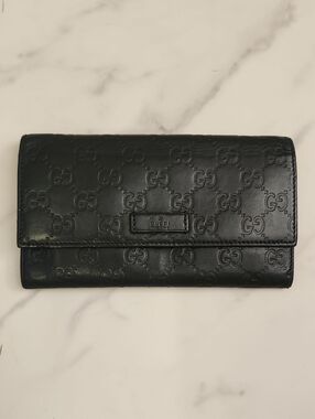 Authentic Black Leather Gucci Guccisima Long Bifold Continental Wallet